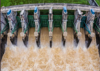 CEL activa alerta temprana por descargas de agua en la Presa 15 de Septiembre