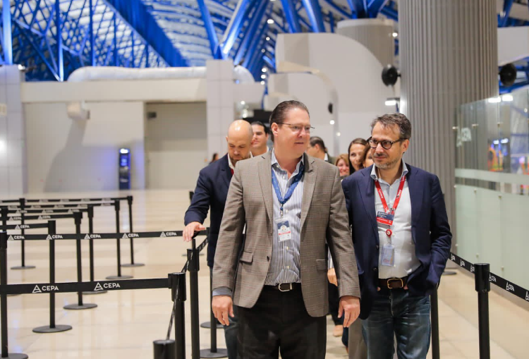 Presidente de CEPA se reúne con Ceo de AVIANCA para discutir proyectos de inversión