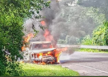 Una menor lesionada y vehículo incendiado deja accidente de tránsito en Mercedes Umaña, Usulután