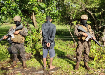 Fuerza Armada captura a pandillero que usurpaba casa de residente en el exterior
