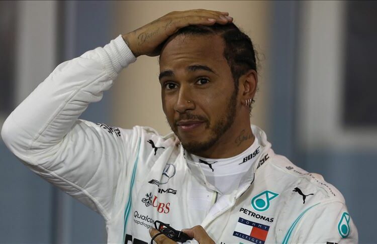 Lewis Hamilton no maneja en la calle y este es el motivo
