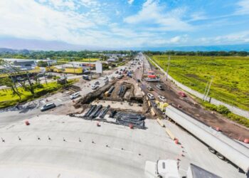 MOP inicia pavimentación de calle que forma parte del paso a desnivel en San Juan Opico