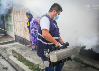 Jornadas de fumigación para el combate al dengue, zika y chikungunya procuran el bienestar de la población durante las vacaciones