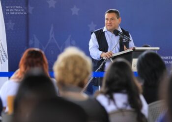 Ministerio de Trabajo y empresa privada se unen para generar empleos a madres solteras en el oriente del país