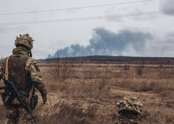 (VIDEOS) Explosiones en la base aérea rusa de Novofedorivka en Crimea: un muerto y cinco heridos