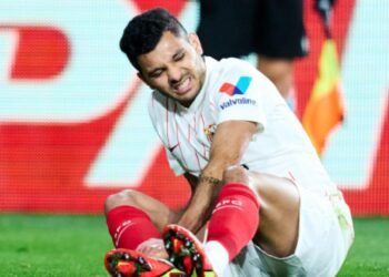 Cómo reaccionó el Tata Martino a la lesión del Tecatito Corona previo a Qatar 2022