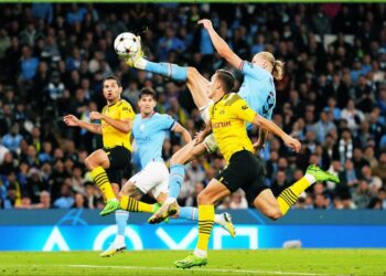Manchester City le ganó a Borussia Dortmund en su casa por 2-1