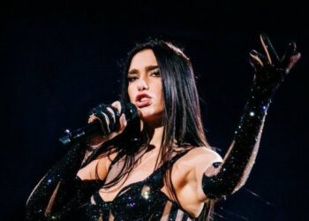 Captan cómo vivió Dua Lipa el sismo de magnitud de 6.9 grados
