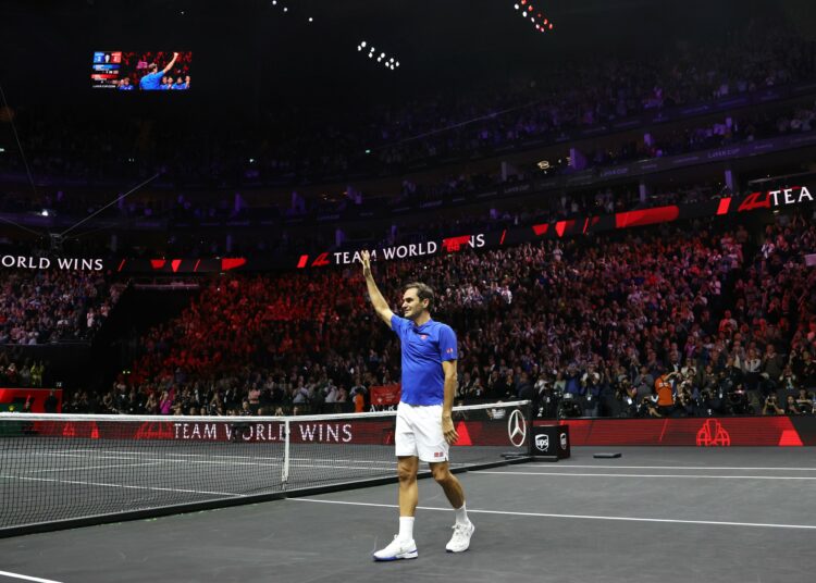 Roger Federer perdió en el dobles junto a Rafael Nadal en su último partido como tenista profesional