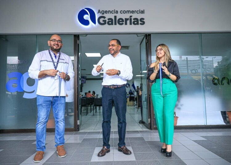 ANDA moderniza agencia en centro comercial Galerías, San Salvador
