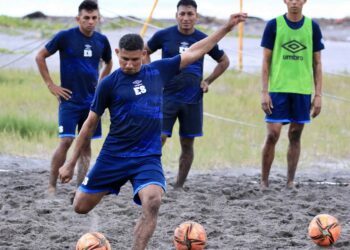 Tin Ruiz, la novedad en la preselección de playa