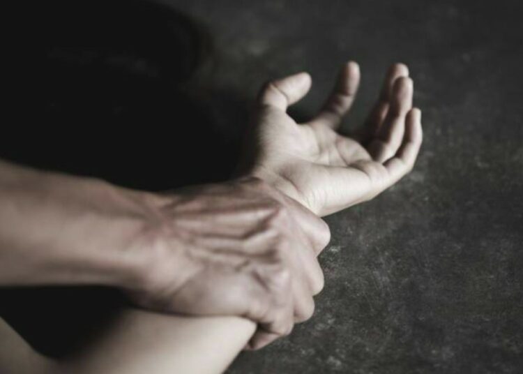 Sujeto que violó en reiteradas ocasiones a menor de edad es condenado a 20 años de prisión