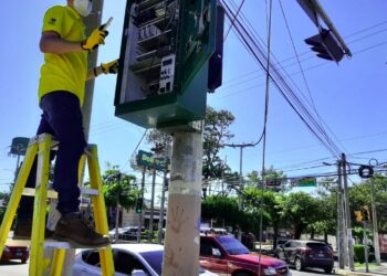 VMT prevé ejecutar proyecto de semáforos inteligentes en los primeros meses de 2023