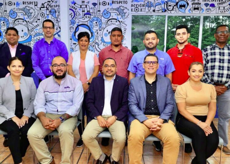 Técnicos del FOCARD reciben capacitaciones en servicio al cliente e intercambian experiencias con ANDA