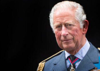 El nuevo monarca británico ha tomado el nombre de Carlos III