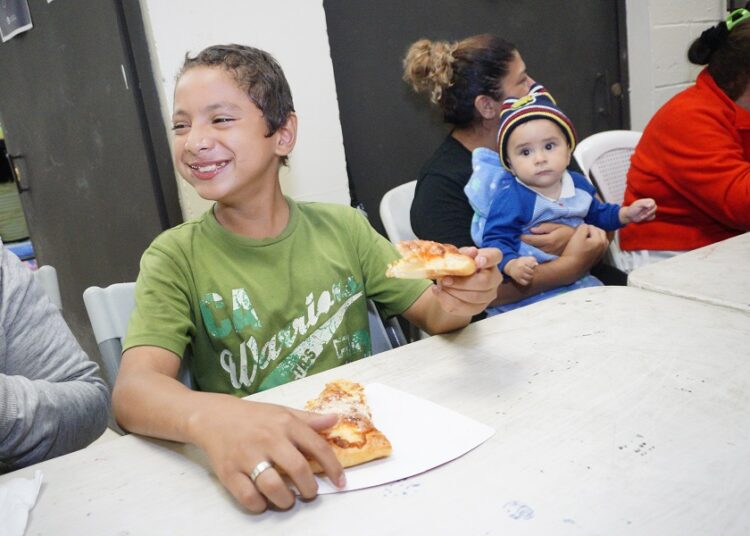 Alcaldía de San Salvador evacua a 36 personas de la comunidad Nueva Israel ante Alerta Roja por lluvias
