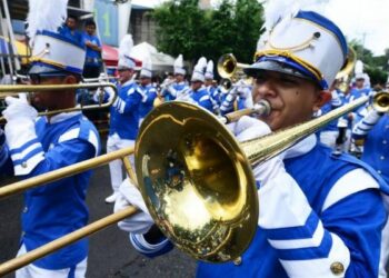 Gobierno prepara desfile del 15 de septiembre a desarrollarse en San Salvador