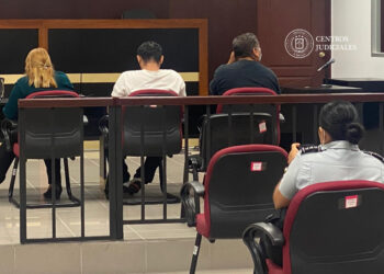 Padre e hijo son condenados a 20 años de cárcel por extorsión