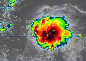 Alerta de huracán en Puerto Rico y República Dominicana ante el fortalecimiento de la tormenta tropical Fiona