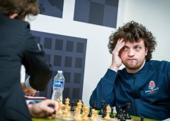 El escándalo que sacude al ajedrez: la trama de supuestas trampas que incluyen a un campeón del mundo y la tecnología