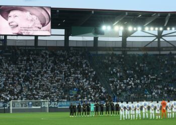 La Premier League suspendió la fecha por la muerte de la Reina Isabel II