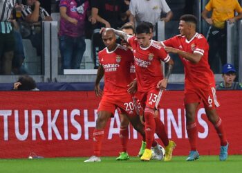 El Benfica echa leña al fuego en Turín al derrotar 1-2 al Juventus