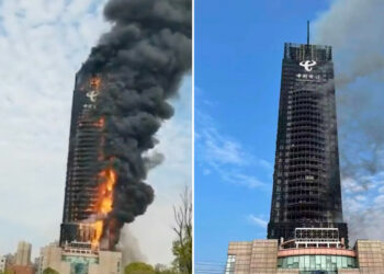 (VIDEOS) Incendio consume una torre de China Telecom de 200 metros de altura en Changsha