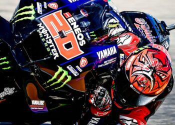 (VIDEO) Espeluznante caída de Fabio Quartararo en el GP de Aragón