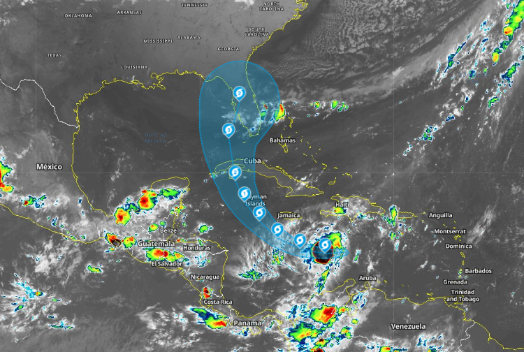 La tormenta Ian se fortalece rápidamente y se esperan marejadas ciclónicas en Cuba