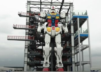 Video de los Transformers reales en Japón