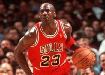 Subastaron la camiseta del “Last Dance” de Michael Jordan por más 10 millones de dólares