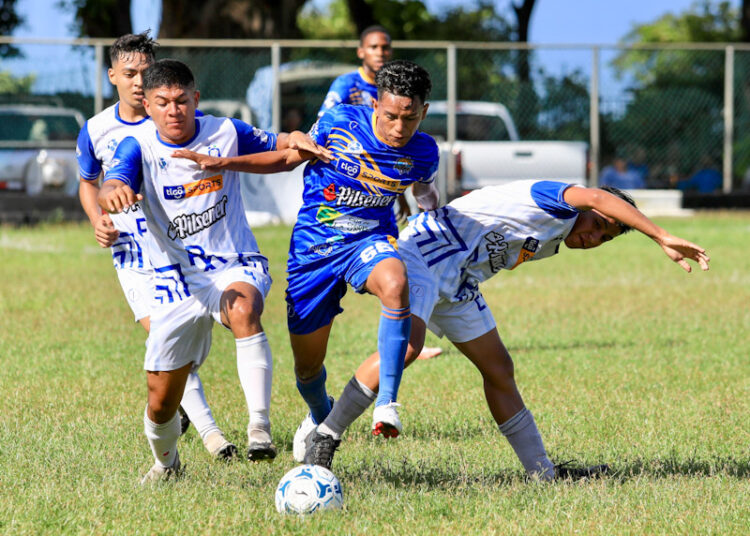 Atlético La Unión escaló al tercer lugar de la Liga Nacional de Fútbol
