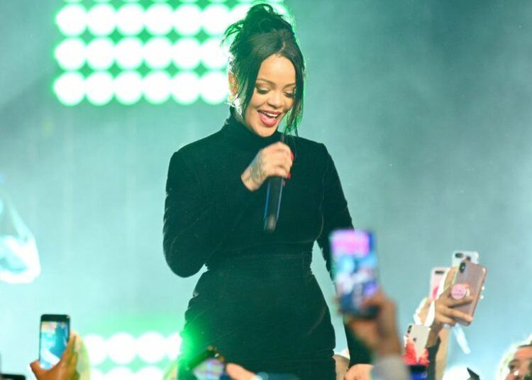 Rihanna actuará en el show de medio tiempo del Super Bowl 2023