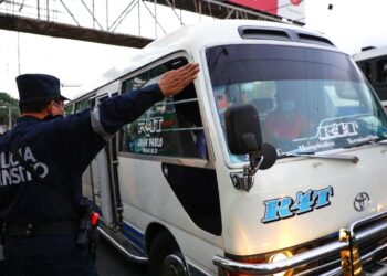 VMT insiste en que deben endurecerse sanciones a conductores que cometan infracciones de tránsito