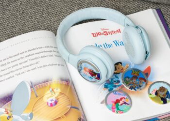 Estos audífonos pueden contar historias a los niños