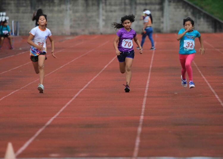 Atletismo realizó I Fogueo Centroamericano y Torneo Infantil y Máster