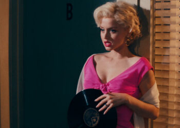 ‘Blonde’: el trío con Charles Chaplin Jr. y su muerte es lo más peligroso de la película