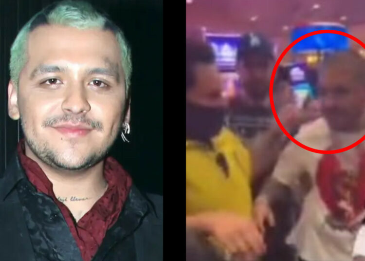(VIDEO) Captan a Christian Nodal en supuesto estado de ebriedad y sin poder caminar en Las Vegas