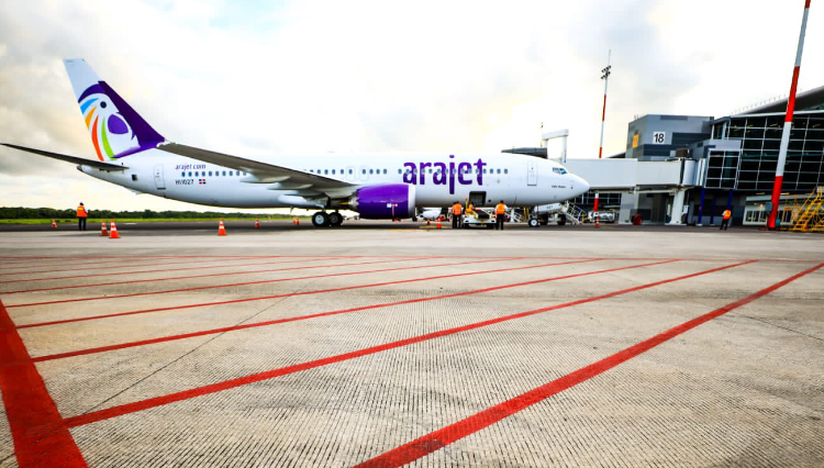 Presidente de CEPA destaca inversión en el aeropuerto al recibir nueva línea aérea