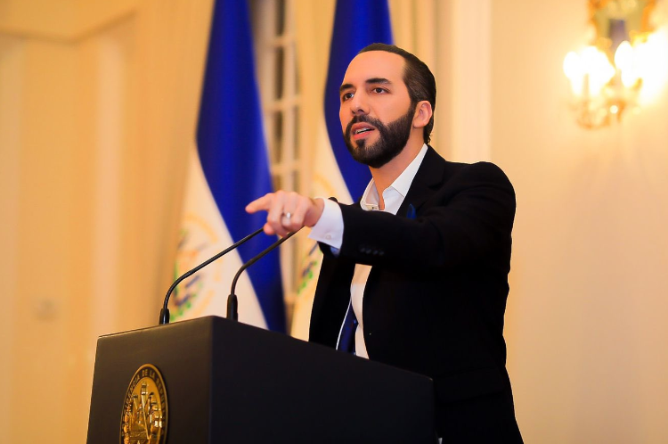 Presidente Bukele critica carta firmada por ex presidentes que cuestionan intención de buscar su reelección