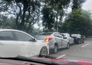 Reportan múltiple accidente de tránsito en carretera de Comalapa hacia San Salvador, a la altura de Santo Tomás