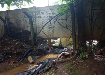 MOP encuentra desvío ilegal de aguas lluvias que inunda obras en el redondel Utila