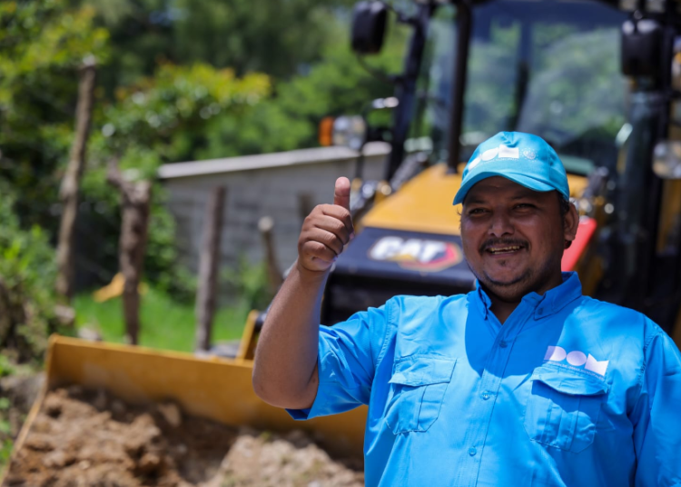 La DOM inicia proyecto de pavimentación de calles de tierra en San Ignacio, Chalatenango