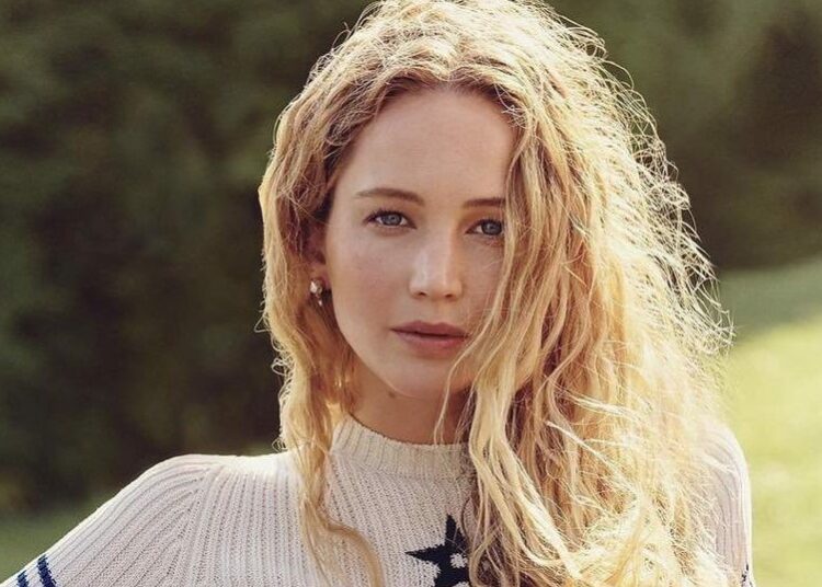Jennifer Lawrence criticó la brecha salarial en Hollywood: “Me pagan menos por tener vagina”