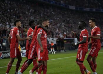 El Liverpool se endereza y vence 2-1 al Ajax en Champions League