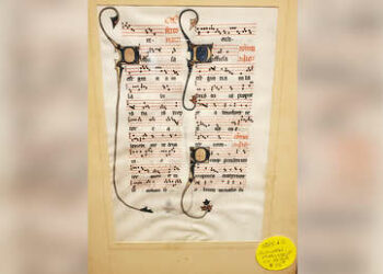 Un cazador de ofertas consigue un manuscrito del siglo XIII por tan solo 75 dólares