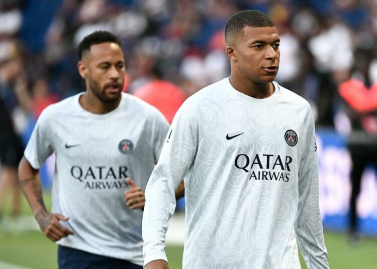 La guerra fría entre Neymar y Mbappé que preocupa al vestuario del PSG