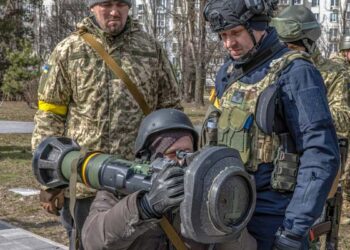 Estados Unidos enviará paquetes de ayuda militar a Ucrania y sus países vecinos por 2.675 millones de dólares