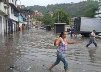 Fuertes lluvias han dejado al menos 10 muertos en Venezuela