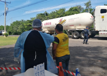 PNC y VMT realizaron controles antidoping en diferentes carreteras del país